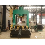 YT系列1200噸龍門式油壓機(jī)