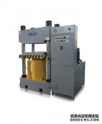 四柱液壓機精度如何正確調整